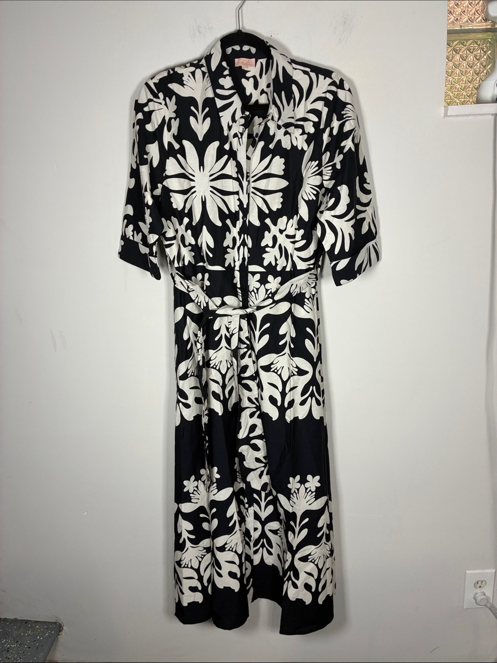 GOA Paris Black White Floral Midi Shirt Dress Belted Size L NWOT